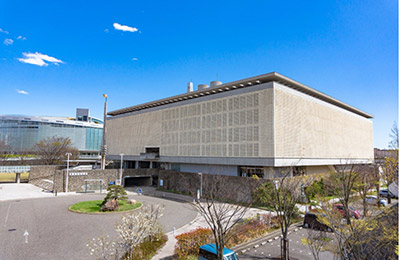 新潟県民会館